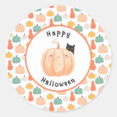 かぼちゃのハロウィーンにかこまれた、かわいい黒猫 ラウンドシール (正面)