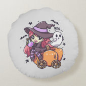 かぼちゃの車に座るかわいいキッドウィッチ ラウンドクッション (裏面)