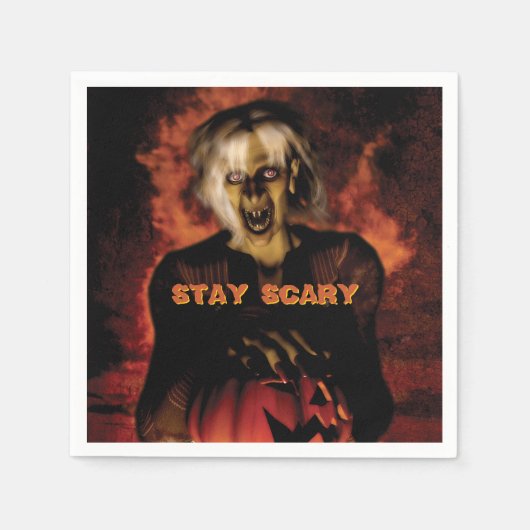 かぼちゃを持った邪悪な魔女。ハロウィン スタンダードカクテルナプキン (正面)