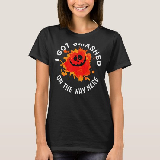 かぼちゃを粉々に砕いた衣装 Tシャツ (正面)
