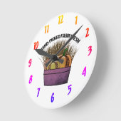 かぼちゃを3個入れたバスケット ラウンド壁時計 (傾斜)