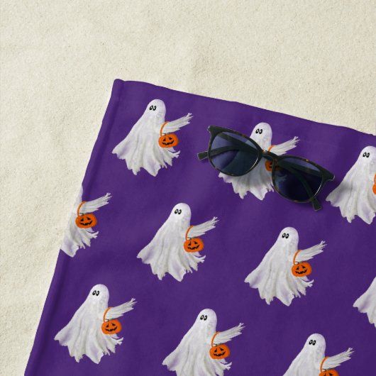 かぼちゃキャンディバケットによるトリックまたは処理幽霊 ビーチタオル (インサイチュ)