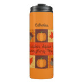 かぼちゃスパイスキルトコラージュパーソナライズされた タンブラー (正面)