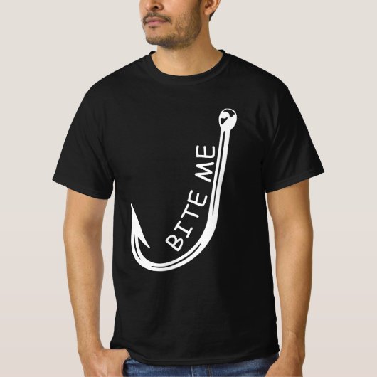 かまれて魚釣りフィッシュフック Tシャツ (正面)