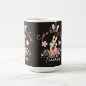 かわいいうさぎが教えるのが好きなマグカップ コーヒーマグカップ (中央)
