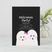 かわいいおばけのカップル ハロウィンパーティー 黒+紫 招待状 (スタンド正面)