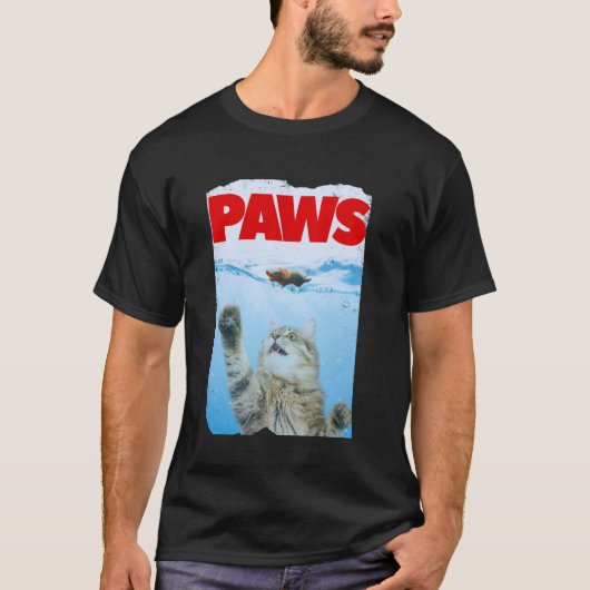 かわいいおびえたネズミを追う猫のパロディー パウズ 面白い Tシャツ (正面)