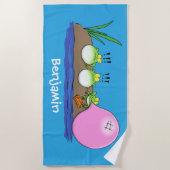 かわいいおもしろいカエルのバブルガム漫画イラストレーション ビーチタオル (正面)