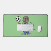 かわいいおもしろいコモドドラゴンの遊サッカー漫画 デスクマット (キーボード&マウス)