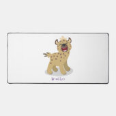 かわいいおもしろいハイエナ笑い漫画イラストレーション デスクマット (正面)