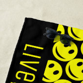 かわいいおもしろいハッピーイエロー笑顔顔 ビーチタオル (インサイチュ)