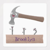 かわいいおもしろいハンマーと爪、 ネイル漫画イラストレーション ラベル (デザイン2)