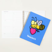 かわいいおもしろいビーとハート漫画イラストレーション プランナー手帳 (ディスプレー)