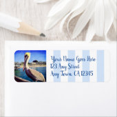 かわいいおもしろいビーチピアのペリカン写真のアドカスタムレス ラベル (インサイチュ)