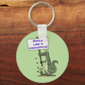 かわいいおもしろい緑のワニのユーモアスマイル漫画 キーホルダー (正面)