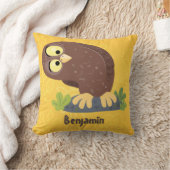 かわいいおもしろい茶色のフクロウ漫画イラストレーション クッション (ブランケット)