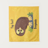 かわいいおもしろい茶色のフクロウ漫画イラストレーション タペストリー (正面)