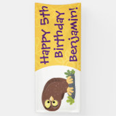 かわいいおもしろい茶色のフクロウ漫画イラストレーション 横断幕 (縦)