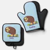 かわいいおもしろい茶色のフクロウ漫画イラストレーション 鍋つかみ&鍋敷きセット (正面/裏面)