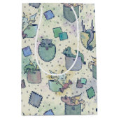 かわいいお洒落ポケットドラゴンズイングリーンフリースブラン ミディアムペーパーバッグ (正面)