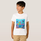 かわいいお誕生日おめでとうイルカのデザイン Tシャツ (正面フル)