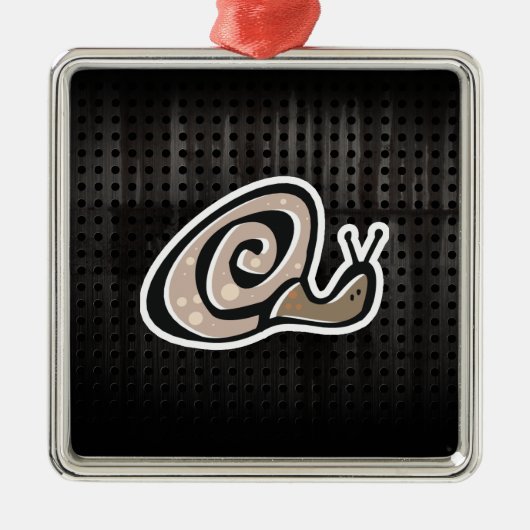 かわいいかたつむり; カッコいい メタルオーナメント (正面)