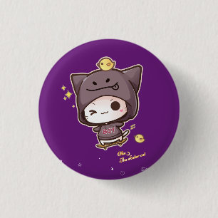 かわいいかわいいのスケート選手猫の身に着けているフード付きスウェッ 缶バッジ
