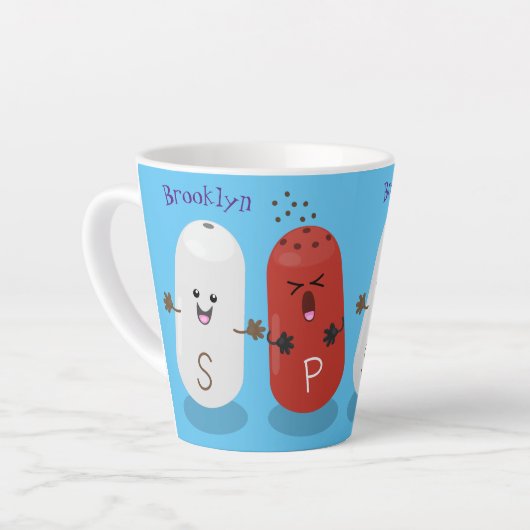 かわいいかわいいの塩とコショウのシェーカー漫画 カフェラテマグ (左アングル)