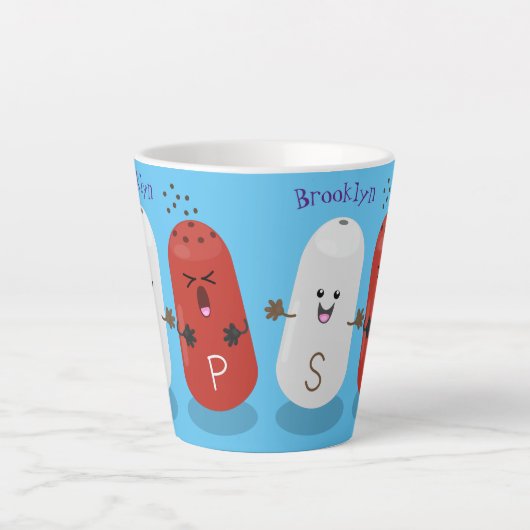 かわいいかわいいの塩とコショウのシェーカー漫画 カフェラテマグ (正面)