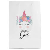 かわいいかわいいカラフルレインボーユニコーン誕生日ガール ミディアムペーパーバッグ (裏面)