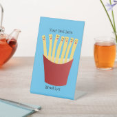 かわいいかわいいフライドファストフード漫画イラストレーション 台座サイン (インサイチュ)