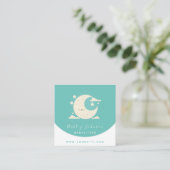 かわいいかわいいムーンベビーシッター託児ソーシャルメディア スクエア名刺 (スタンド正面)