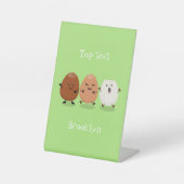 かわいいかわいい卵おもしろい漫画イラストレーション 台座サイン (正面)