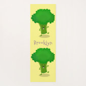 かわいいかわいい踊りブロッコリー漫画イラストレーション ヨガマット (裏面)