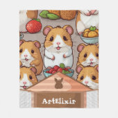かわいいかわいい食べはイチゴをハムスター フリースブランケット (正面)