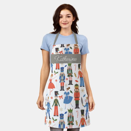 かわいいくるみ割りパーソナライズされたクリスマス エプロン (着用した状態)
