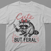 かわいいけど野生のアライグマのナイフ Tシャツ