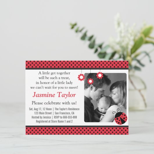かわいいてんとう虫、赤くおよび黒い水玉模様のベビーシャワー 招待状 (スタンド正面)