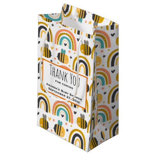かわいいのまわりにと虹のパターンありがとう スモールペーパーバッグ (正面アングル)