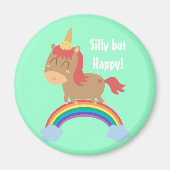 かわいいの茶色の馬はユニコーンになろうとしている マグネット (正面)