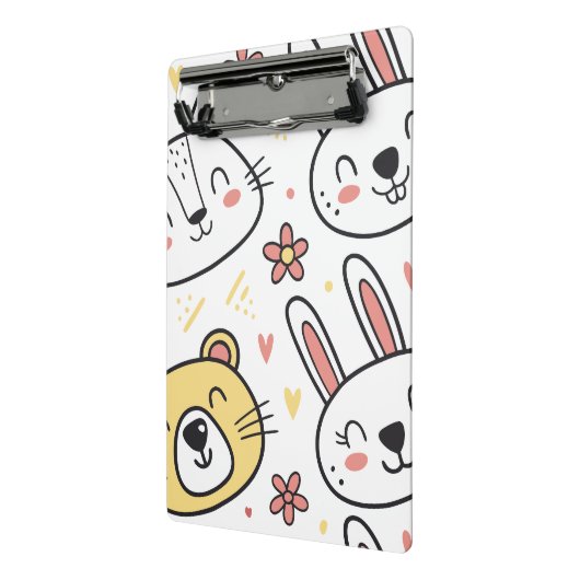 かわいいよくはしゃぐアニメの動物とシームレスなパターン ミニクリップボード (アングル2)