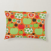 かわいいりんごのイラストレーションパターン アクセントクッション (裏面)