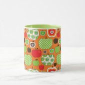 かわいいりんごのイラストレーションパターン マグカップ (中央)