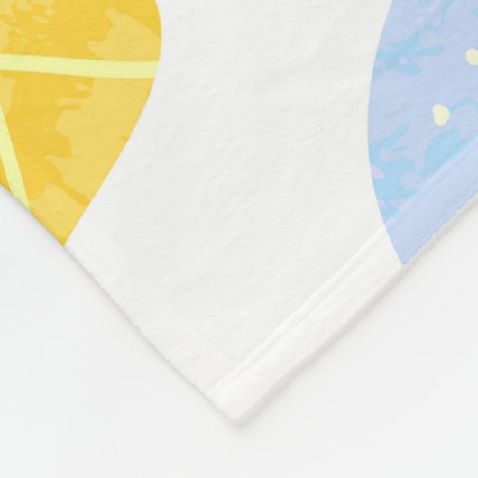 かわいいアイスクリーム、かわいい、シームレスなパターン。 フリースブランケット (角)