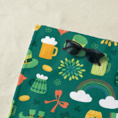 かわいいアイルランドアイコンパターン ビーチタオル (インサイチュ)