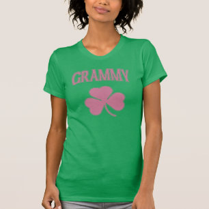 かわいいアイルランド人のGrammyのピンクのシャムロック Tシャツ