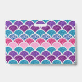 かわいいアクアターコイズピンクパープルマーメイドはかりで測 バッジ (裏面)