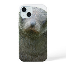 かわいいアザラシの赤ちゃん iPhone 15 カバー