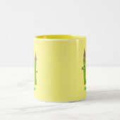 かわいいアスパラガスの野菜トリオ漫画 ツートーンマグカップ (中央)