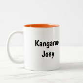 かわいいアニメのカンガルーとベビー ツートーンマグカップ (左)
